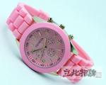 Часы с силиконовым ремешком Geneva pink
