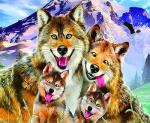 Веселая семья волков
