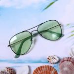 Очки солнцезащитные в чехле "Summer fashion", пилоты, цвет зеленый