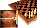 Игра "3 в 1". Материал: дерево. В комплекте игры: нарды, шахматы, шашки. Размер доски в разложенном виде 49 см х 49 см. S4838