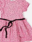 Платье трикотажное с коротким рукавом для девочки с поясом, мелкие цветочки, розовый