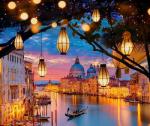 Вид на Венецию через китайские фонарики
