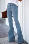 Голубые винтажные повседневные расклешенные джинсы с карманами