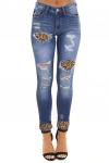 Голубые потертые облегающие джинсы с дырками и заплатками с леопардовым принтом в стиле пэчворк