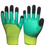 Перчатки нейлоновые с добавлением резины зелено-черные (ноготки)