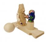 Богородская игрушка "Медведь художник(расписывает матрёшку)" (РНИ) арт.8359