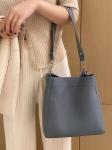 Женская сумка из натуральной кожи, цвет голубой