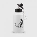 Бутылка спортивная "Парень с собакой (Banksy)"