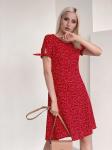 Платье красное с минималистичным принтом