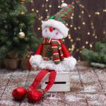 Мягкая игрушка "Снеговик в новогоднем костюме - длинные ножки" 12х62 см 6932405