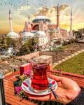 Чай на фоне мечети Стамбула