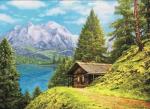 Деревянный охотничий домик у горного озера