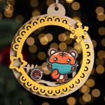 Ёлочное украшение "Тигрёнок с маской", жёлтый блеск