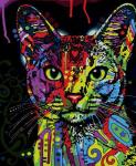 Абиссинская кошка в ярких узорах