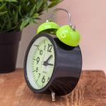 Часы-будильник "Multicolor", green