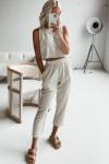 Бежевый комплект для отдыха: укороченный топ + брюки капри с высокой талией