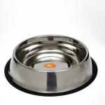 Миска с нескользящим основанием