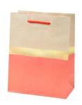 Бумажный пакет для сувенирной продукции с ламинацией, с шириной основания 17,8 cм, плотность бумаги 140 г/м2 / 17,8*22,9*9,8см арт.88086