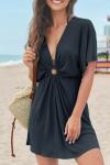 Черное пляжное платье с глубоким V-образным вырезом с кольцом спереди