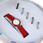 Набор подарочный для девочек: часы наручные кварцевые 20х2,3 см со  сменными цветными ремешками из кожзама - 5 штук, со  сменными цветными металлическими кольцами - 5 штук, в подарочной коробке (Китай)
