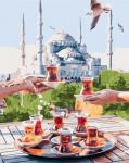 Чай по-турецки на фоне Голубой мечети