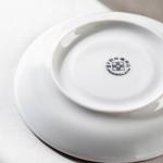 Блюдце фарфоровое кофейное DOTS white, d=11,5 см