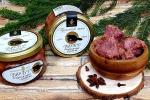 Томленое мясо Бобра, в сырном соусе, с грибами