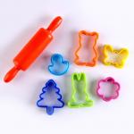 Игровой набор, скалка и формочки(в сетке)